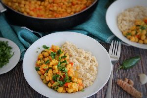 Curry vegan cu năut